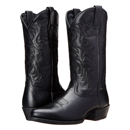 Women's western boots in Black with topstitched shaft and stacked heel